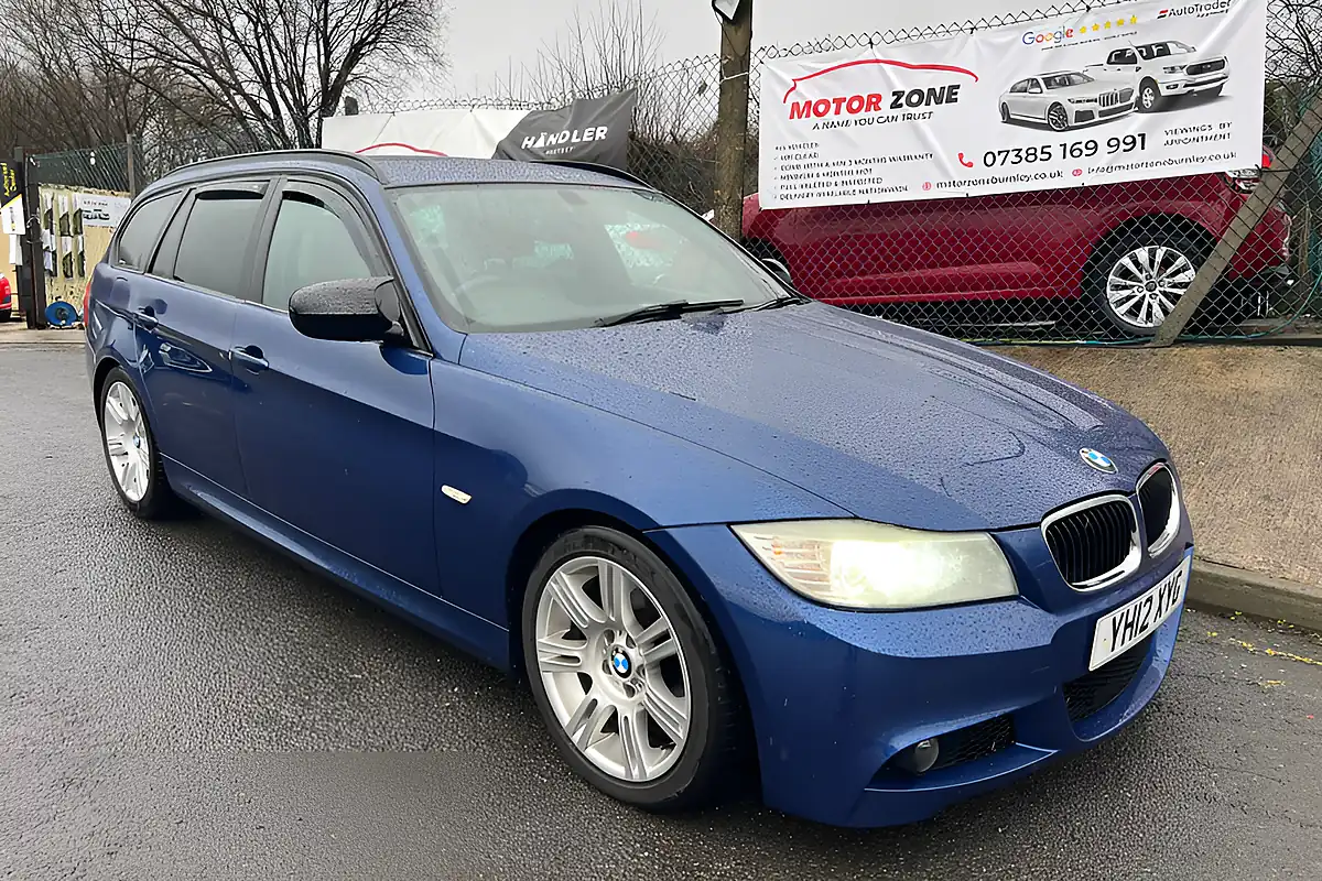 Used 2012 BMW 3 Series M Sport Blue - Front View