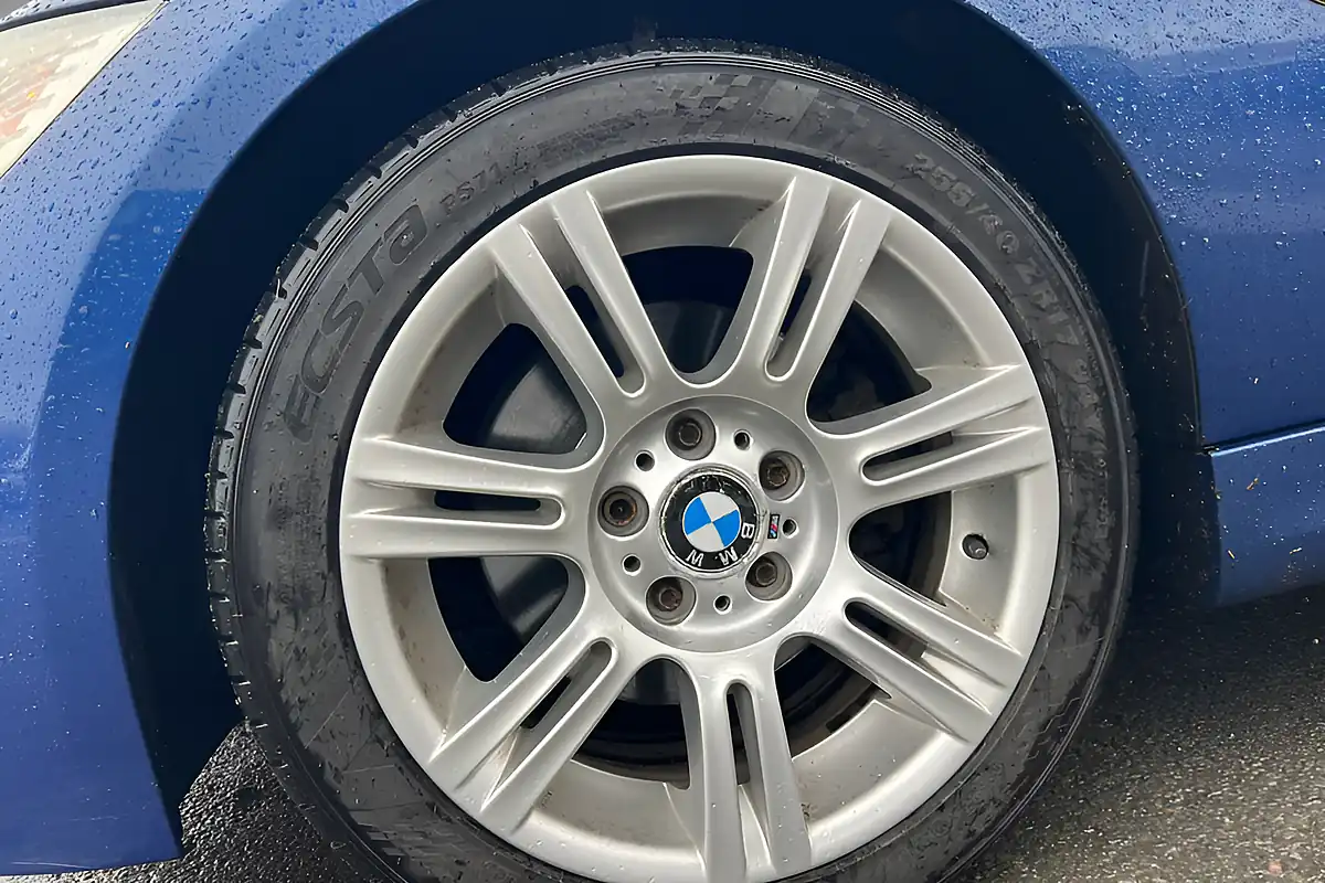 Used 2012 BMW 3 Series M Sport Blue - Interior and Exterior details 14