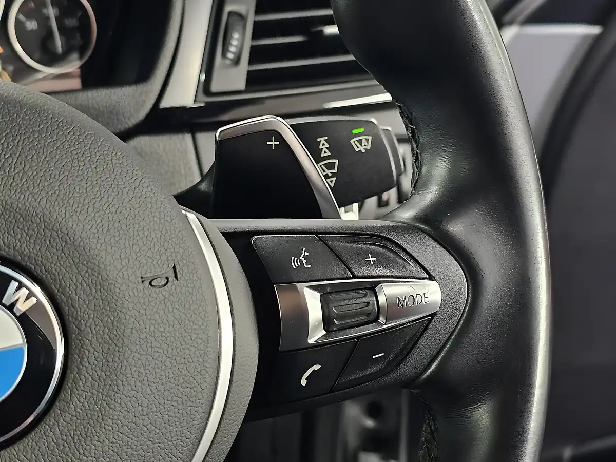Used 2012 BMW 3 Series M Sport Glacier Silver - Interior and Exterior details 16