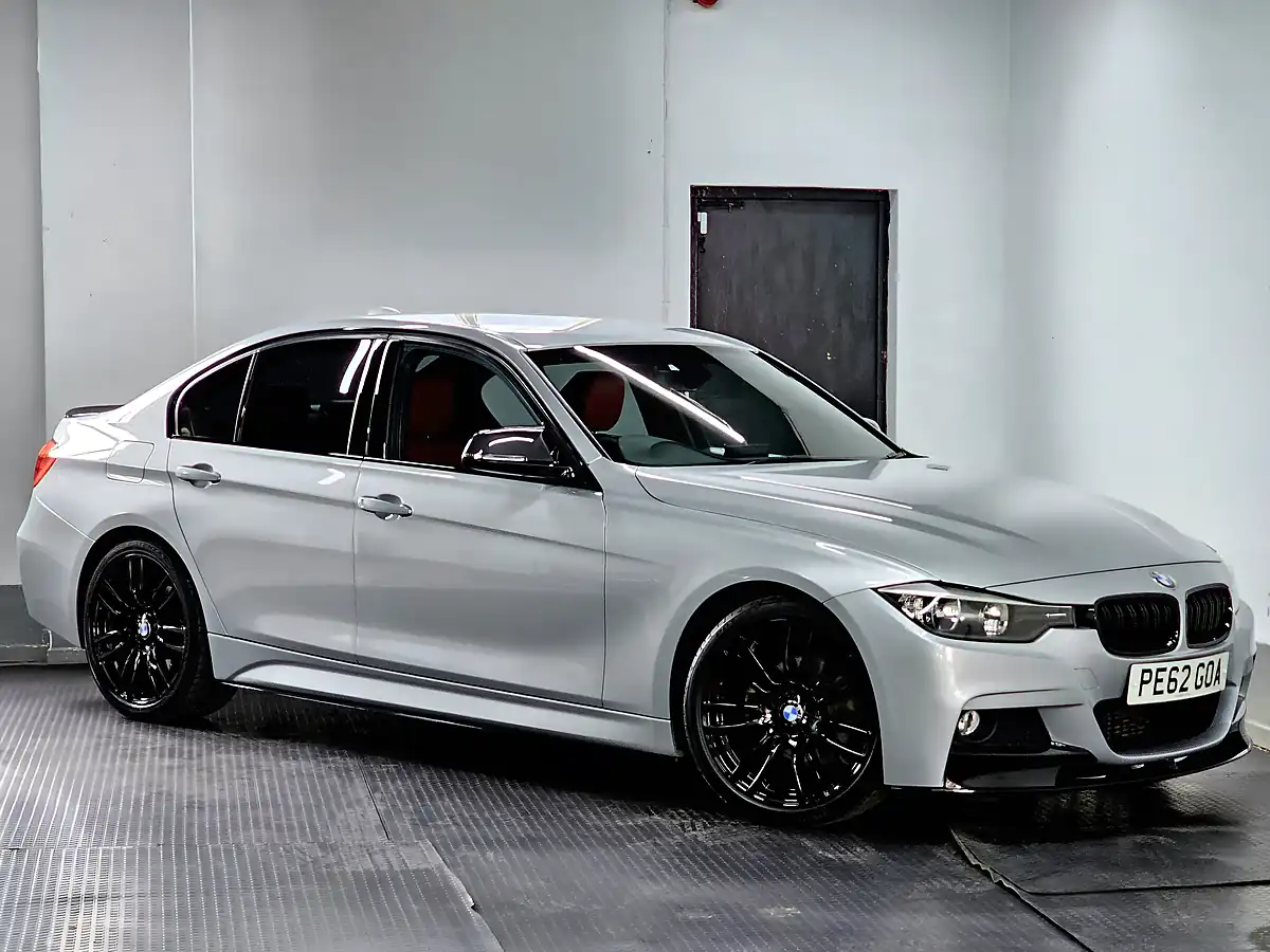 Used 2012 BMW 3 Series M Sport Glacier Silver - Interior and Exterior details 7