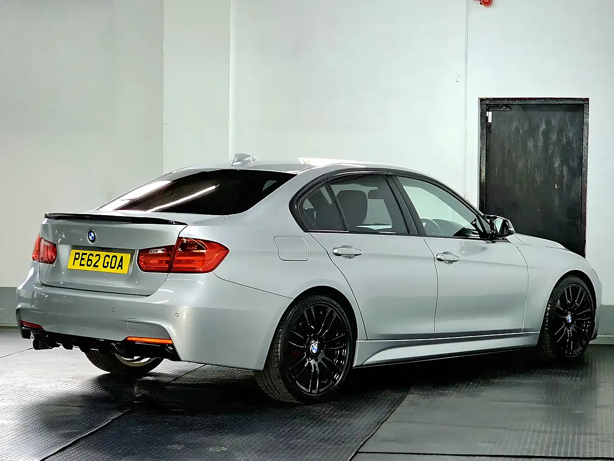 Used 2012 BMW 3 Series M Sport Glacier Silver - Interior and Exterior details 9