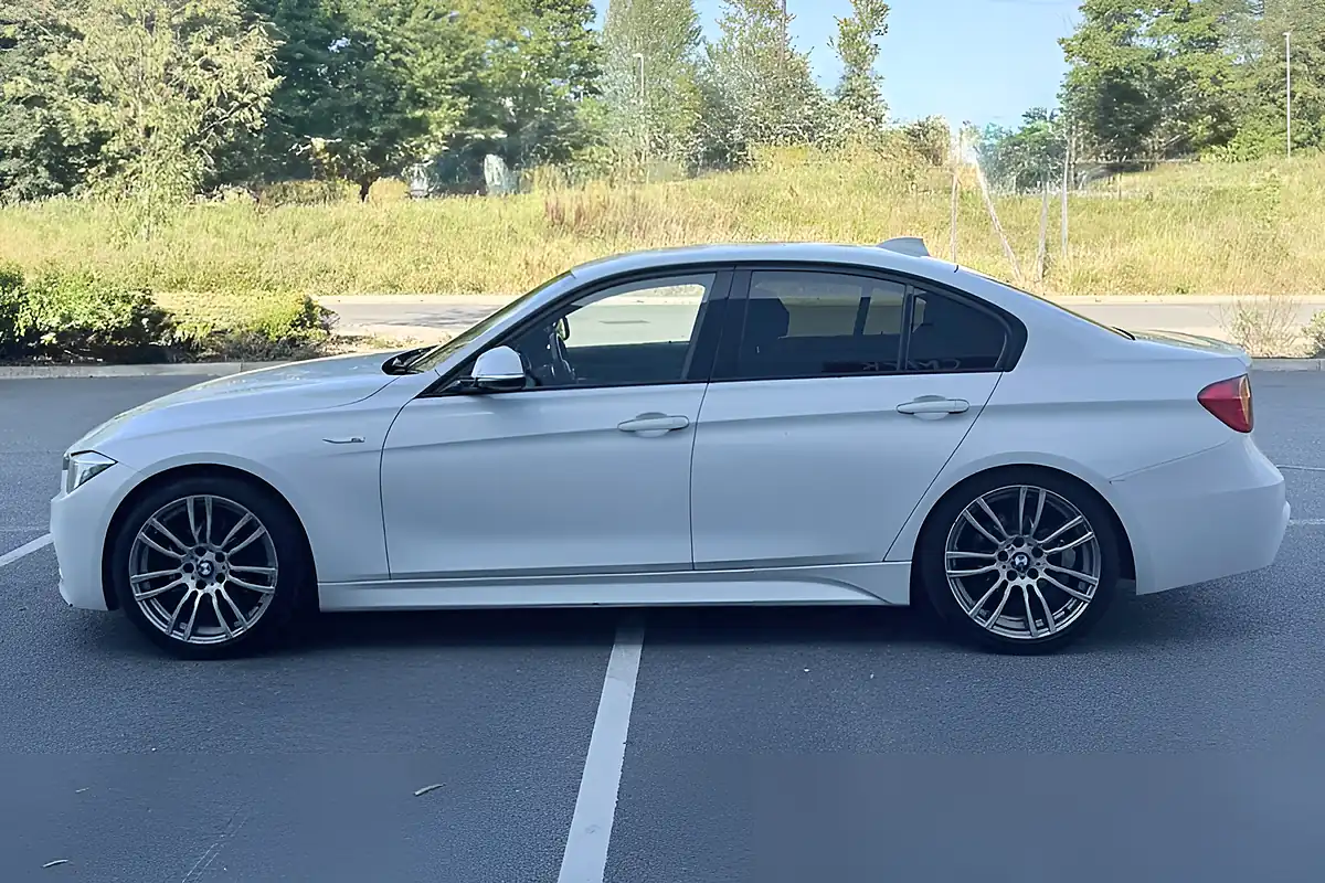 Used 2012 BMW 3 Series M Sport White - Interior and Exterior details 8