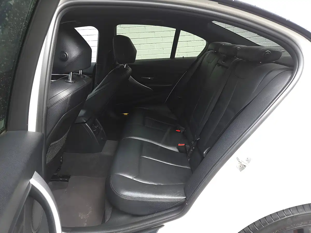 Used 2012 BMW 3 Series M Sport White - Interior and Exterior details 14