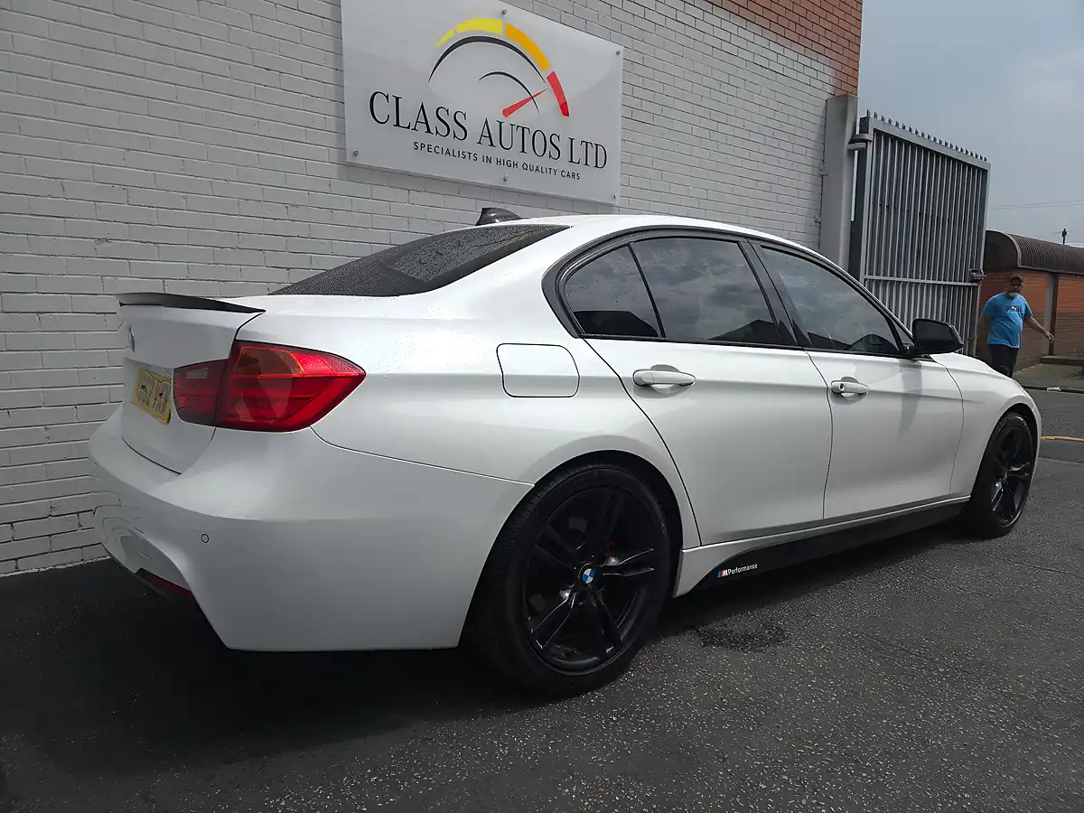 Used 2012 BMW 3 Series M Sport White - Interior and Exterior details 9