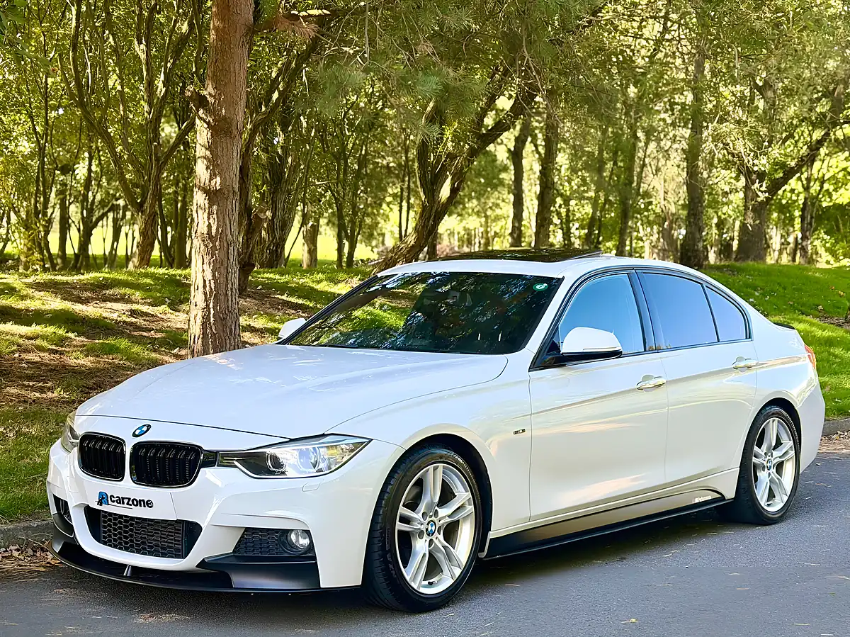 Used 2012 BMW 3 Series M Sport White - Interior and Exterior details 11