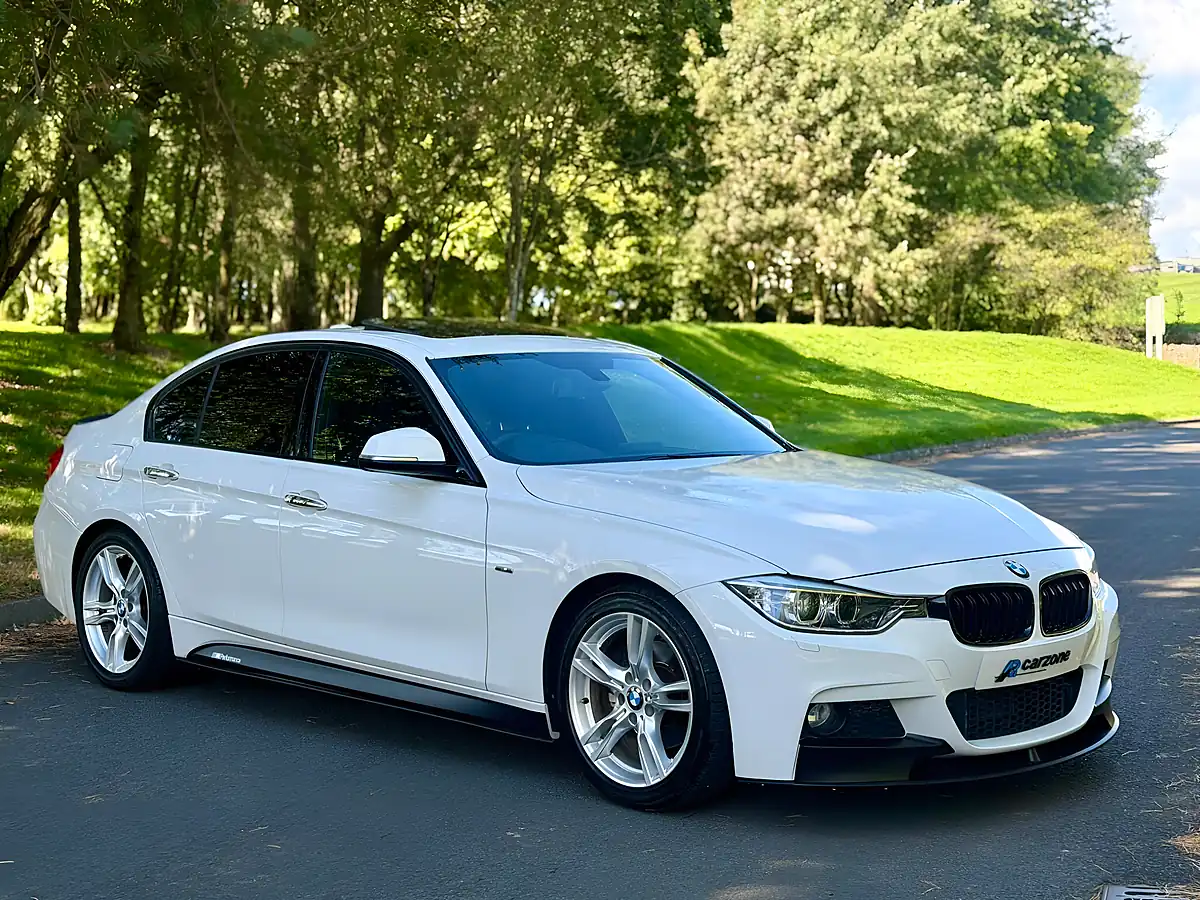 Used 2012 BMW 3 Series M Sport White - Interior and Exterior details 6