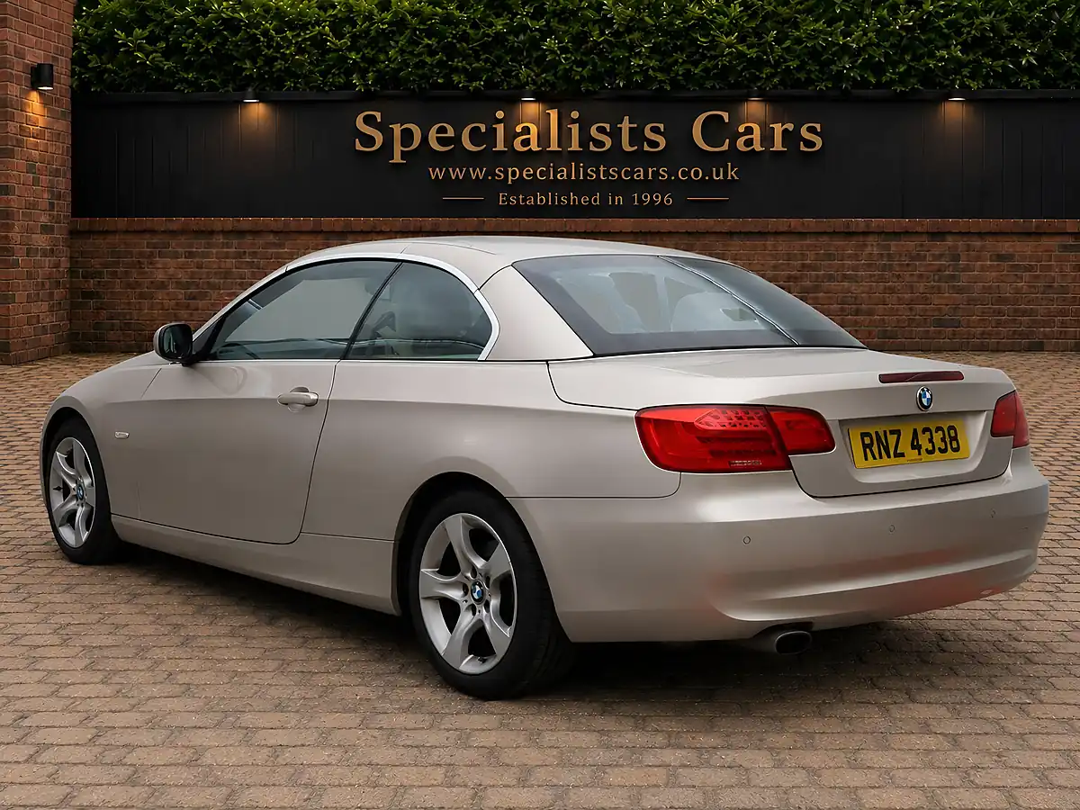 Used 2012 BMW 3 Series Se Silver - Interior and Exterior details 3