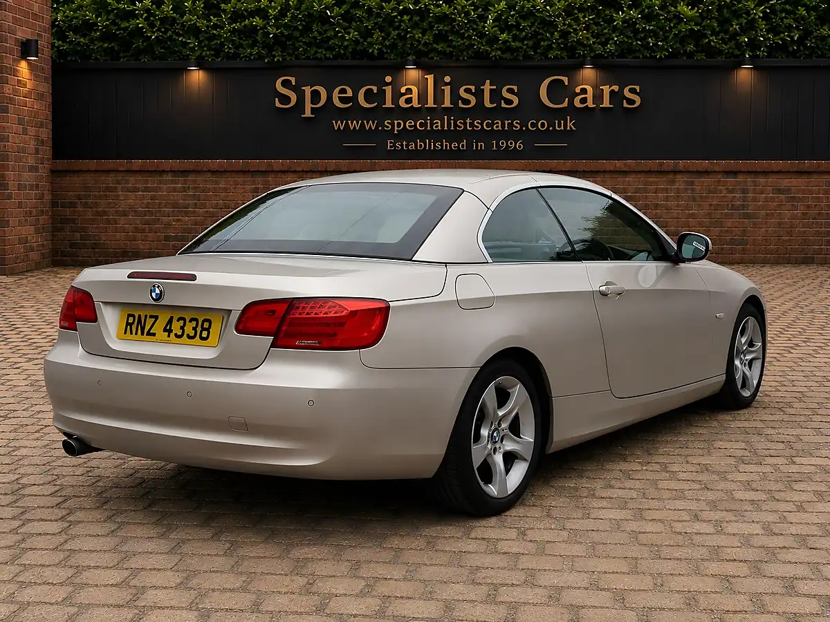 Used 2012 BMW 3 Series Se Silver - Interior and Exterior details 5