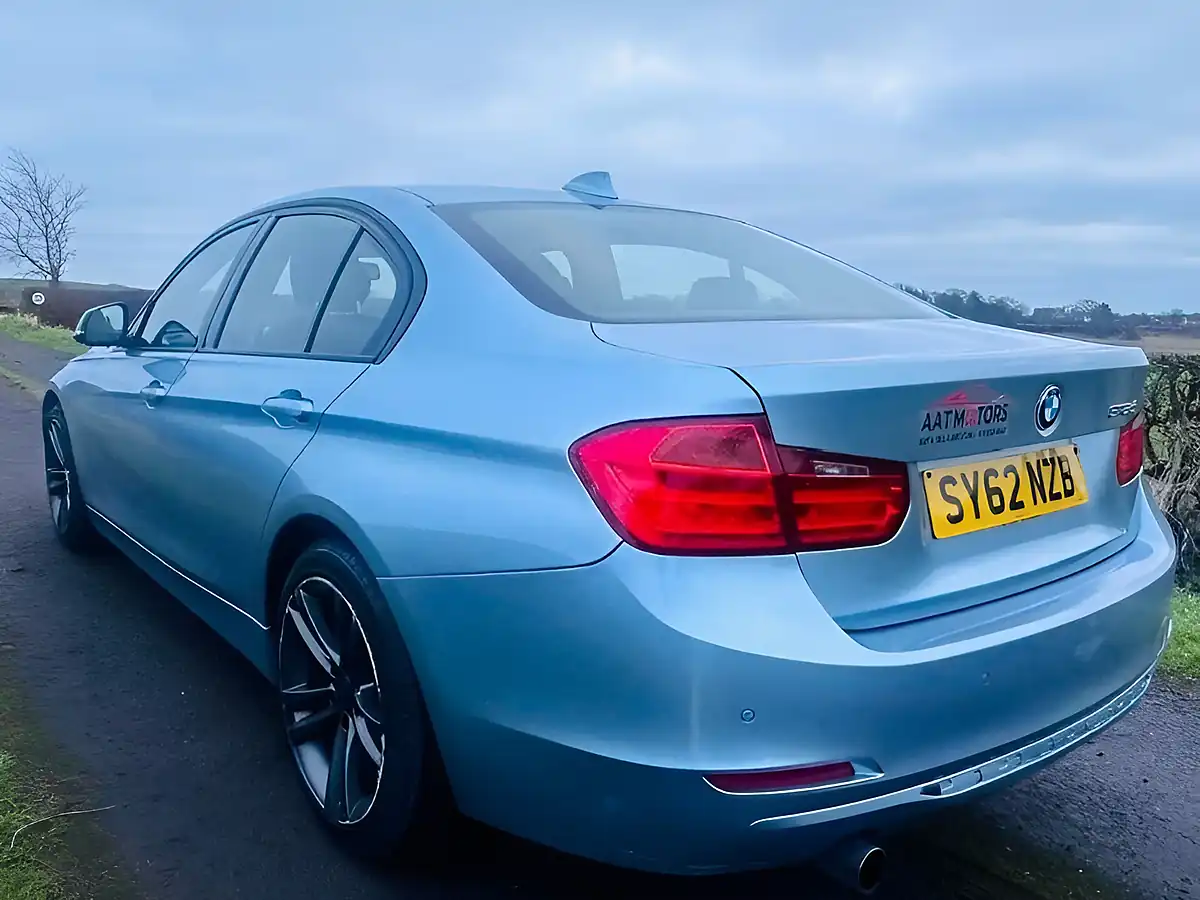 Used 2012 BMW 3 Series Sport Blue - Interior and Exterior details 8