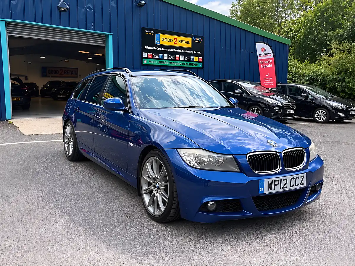 Used 2012 BMW 3 Series Sport Plus Edition Blue - Interior and Exterior details 3