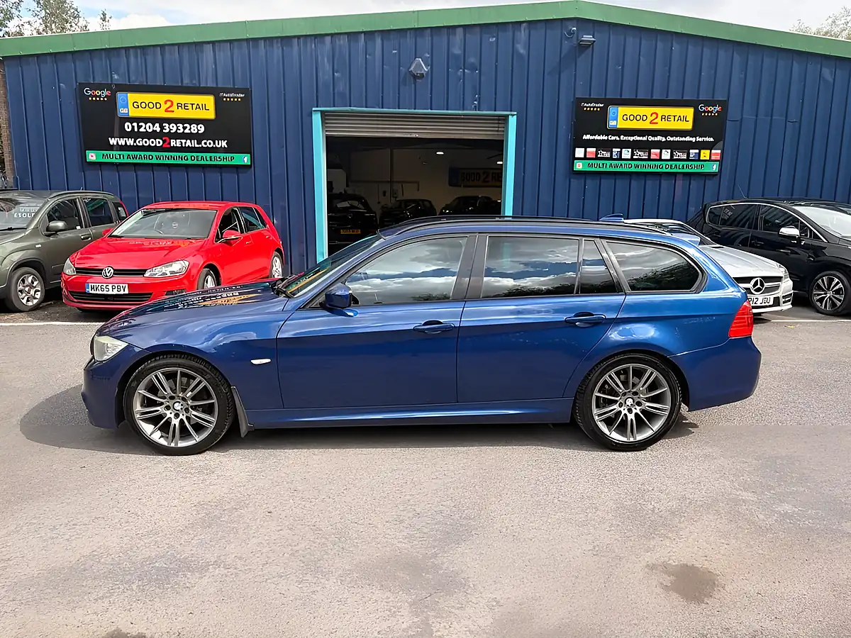 Used 2012 BMW 3 Series Sport Plus Edition Blue - Interior and Exterior details 9