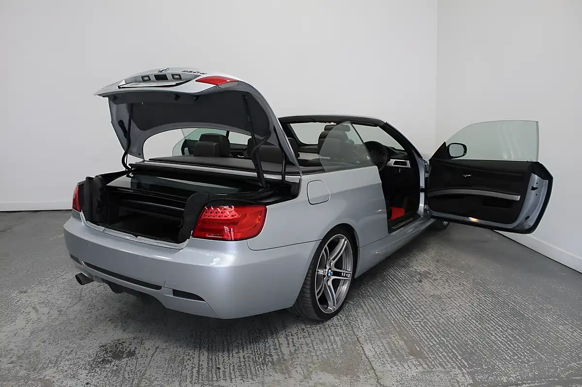 Used 2012 BMW 3 Series Sport Plus Edition Blue - Interior and Exterior details 11