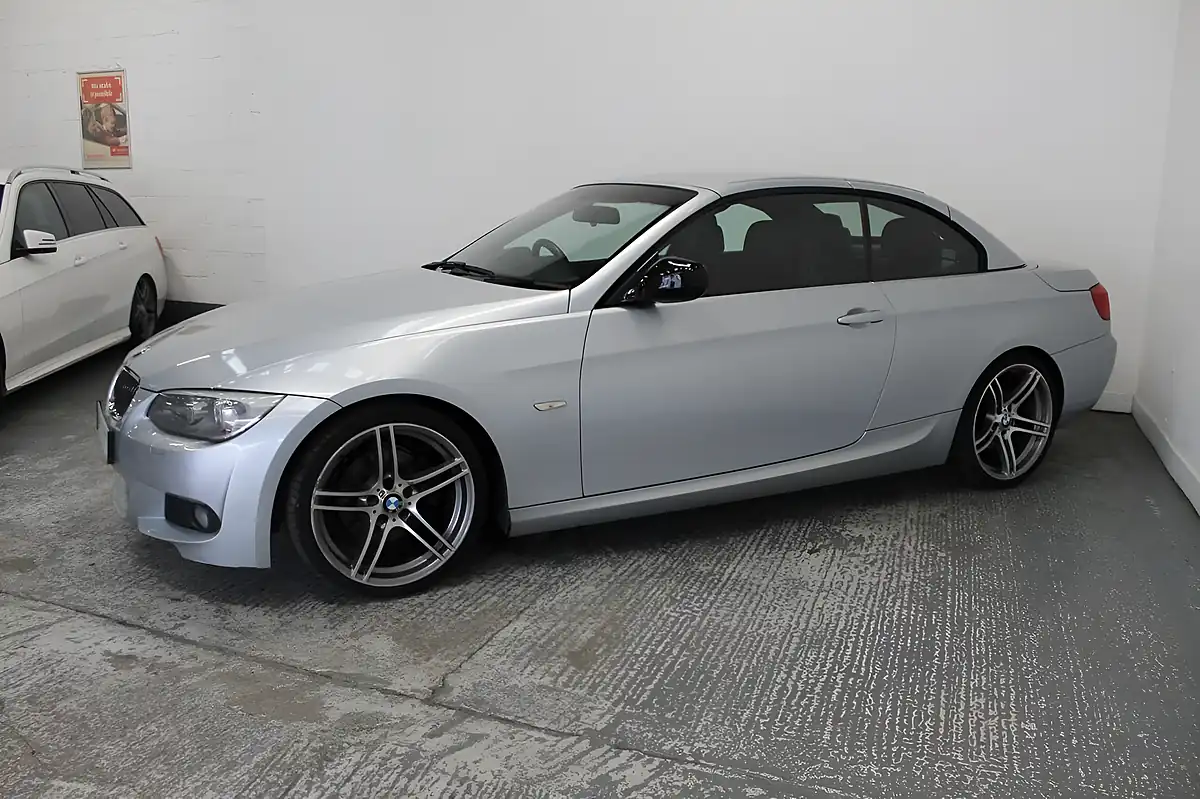 Used 2012 BMW 3 Series Sport Plus Edition Blue - Interior and Exterior details 4