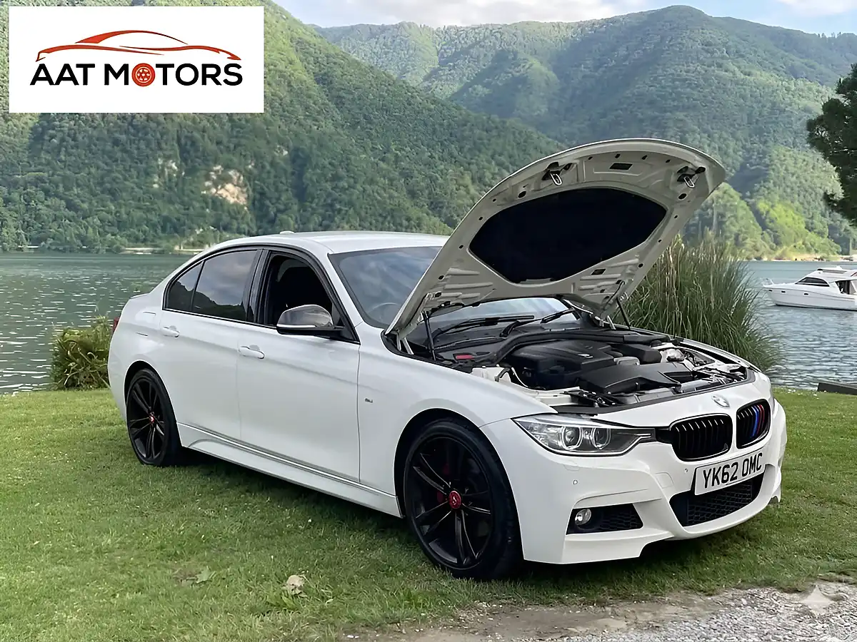 Used 2012 BMW 3er Sport White - Interior and Exterior details 3