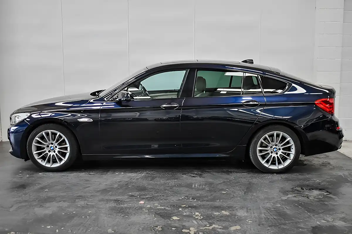 Used 2012 BMW 5 Series Gran Turismo M Sport GT Black - Interior and Exterior details 2