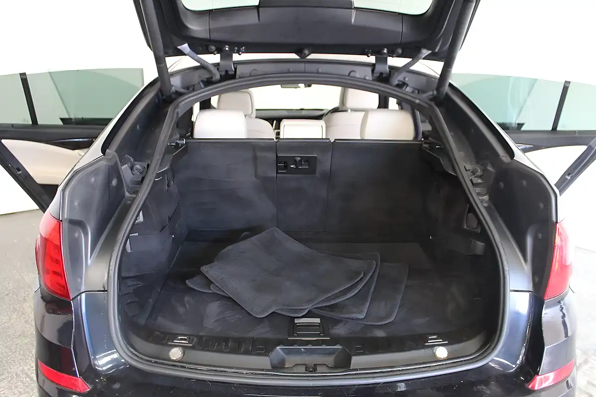 Used 2012 BMW 5 Series Gran Turismo M Sport GT Black - Interior and Exterior details 11