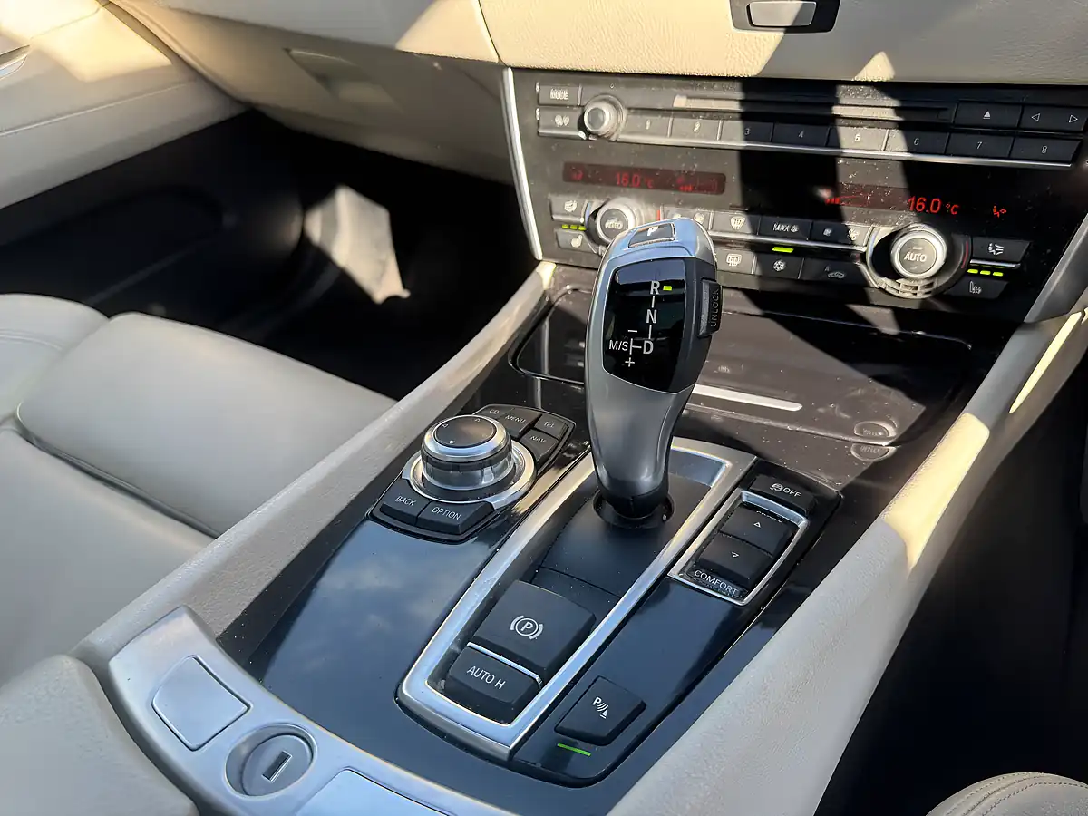Used 2012 BMW 5 Series Gran Turismo M Sport GT Grey - Interior and Exterior details 11