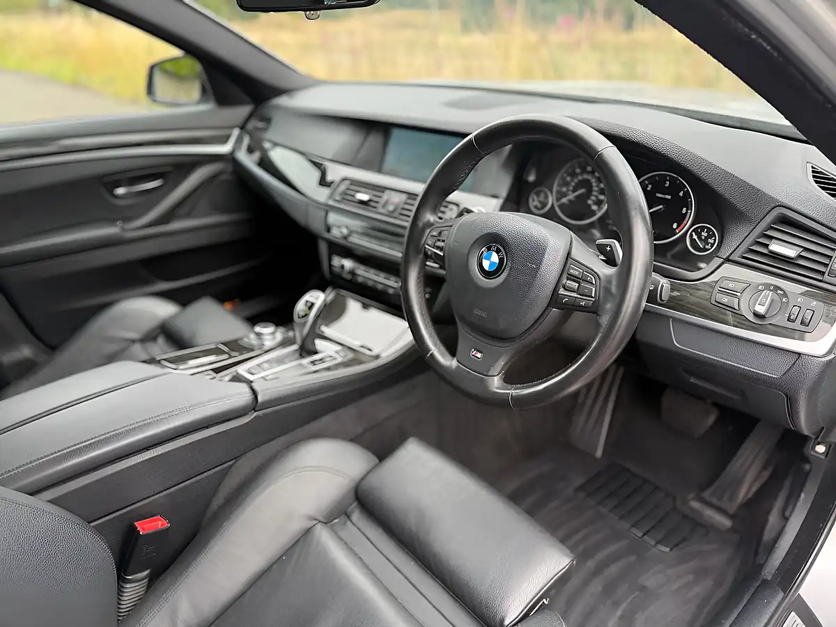 Used 2012 BMW 5 Series M Sport Silver - Interior and Exterior details 10