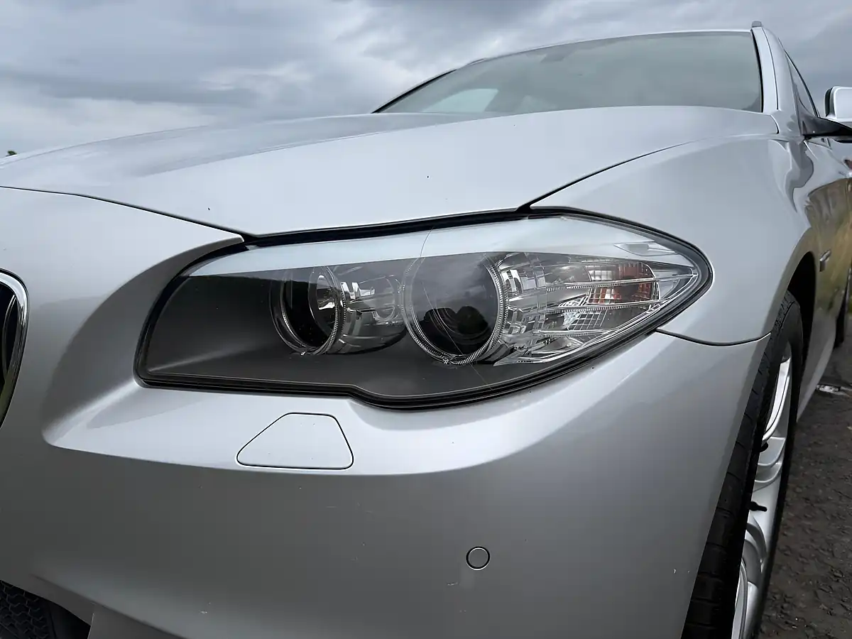 Used 2012 BMW 5 Series M Sport Silver - Interior and Exterior details 17