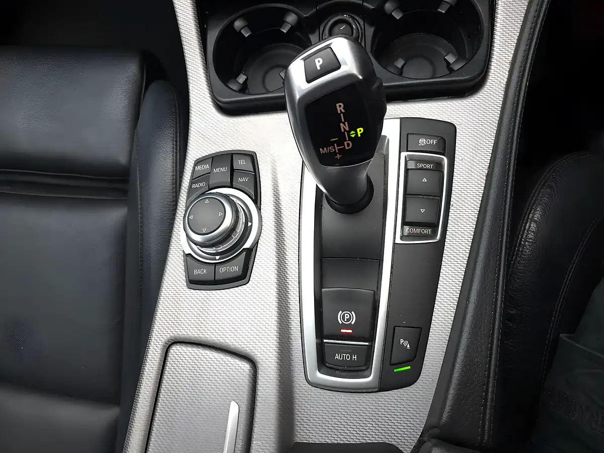 Used 2012 BMW 5 Series M Sport Touring White - Interior and Exterior details 12