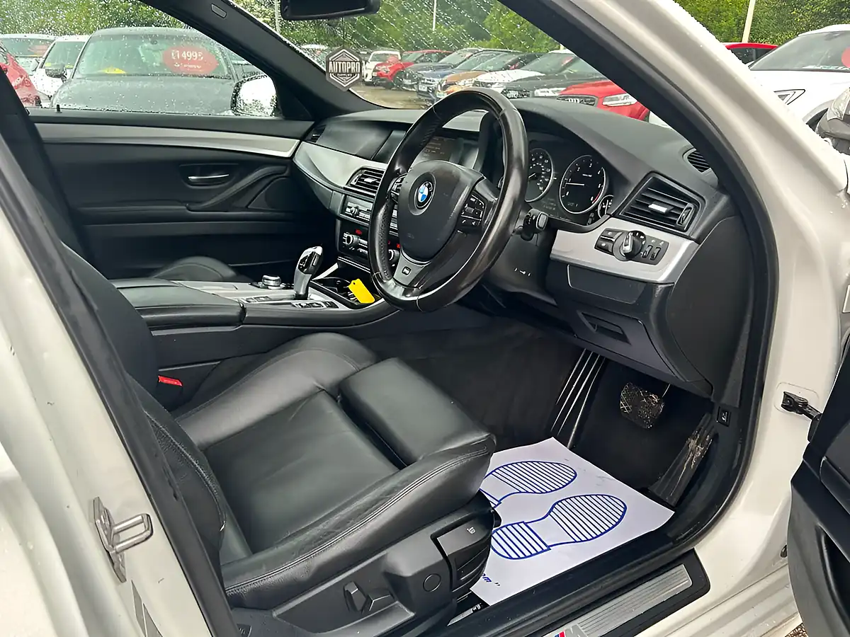 Used 2012 BMW 5 Series M Sport White - Interior and Exterior details 11