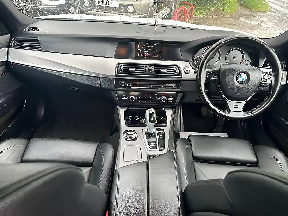 Used 2012 BMW 5 Series M Sport White - Interior and Exterior details 13