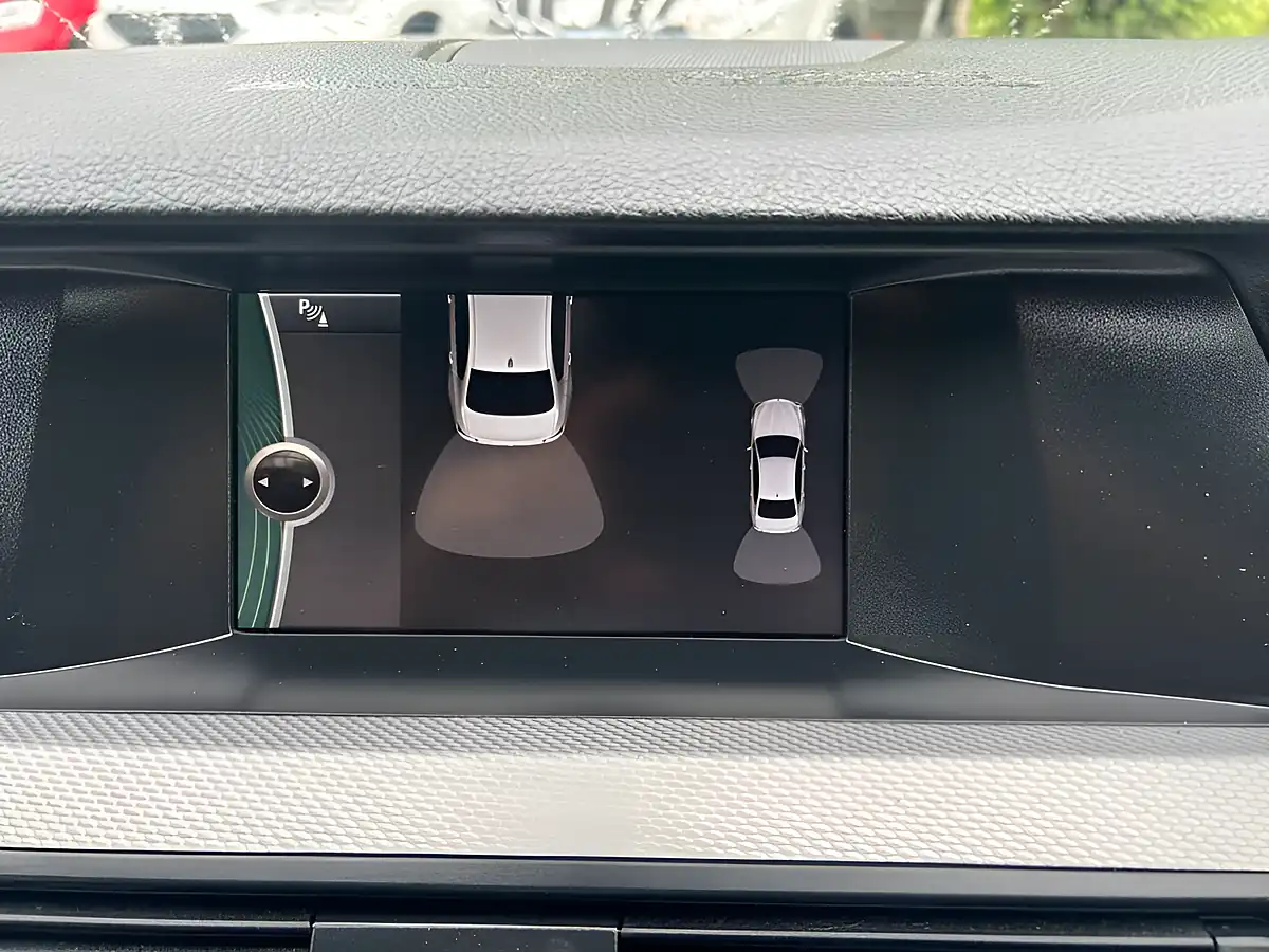 Used 2012 BMW 5 Series M Sport White - Interior and Exterior details 6