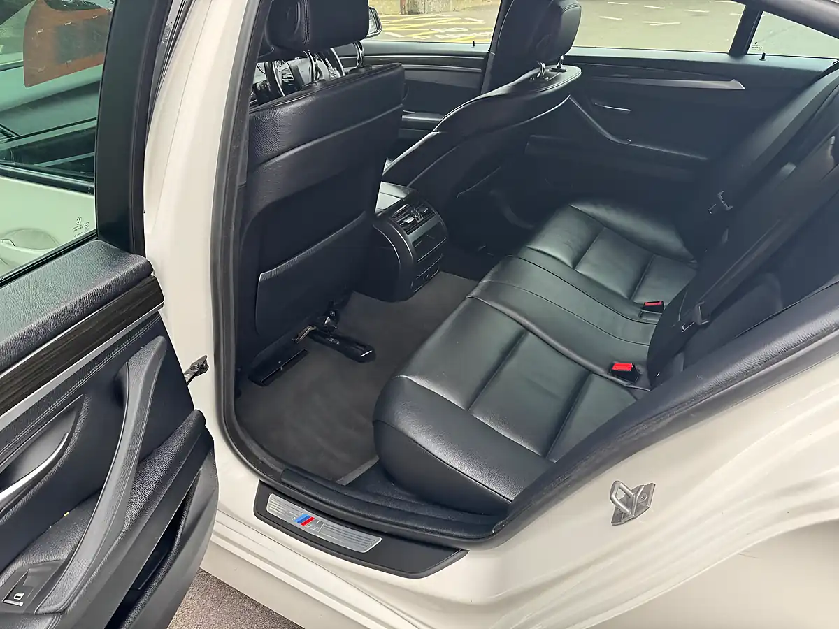 Used 2012 BMW 5 Series M Sport White - Interior and Exterior details 12