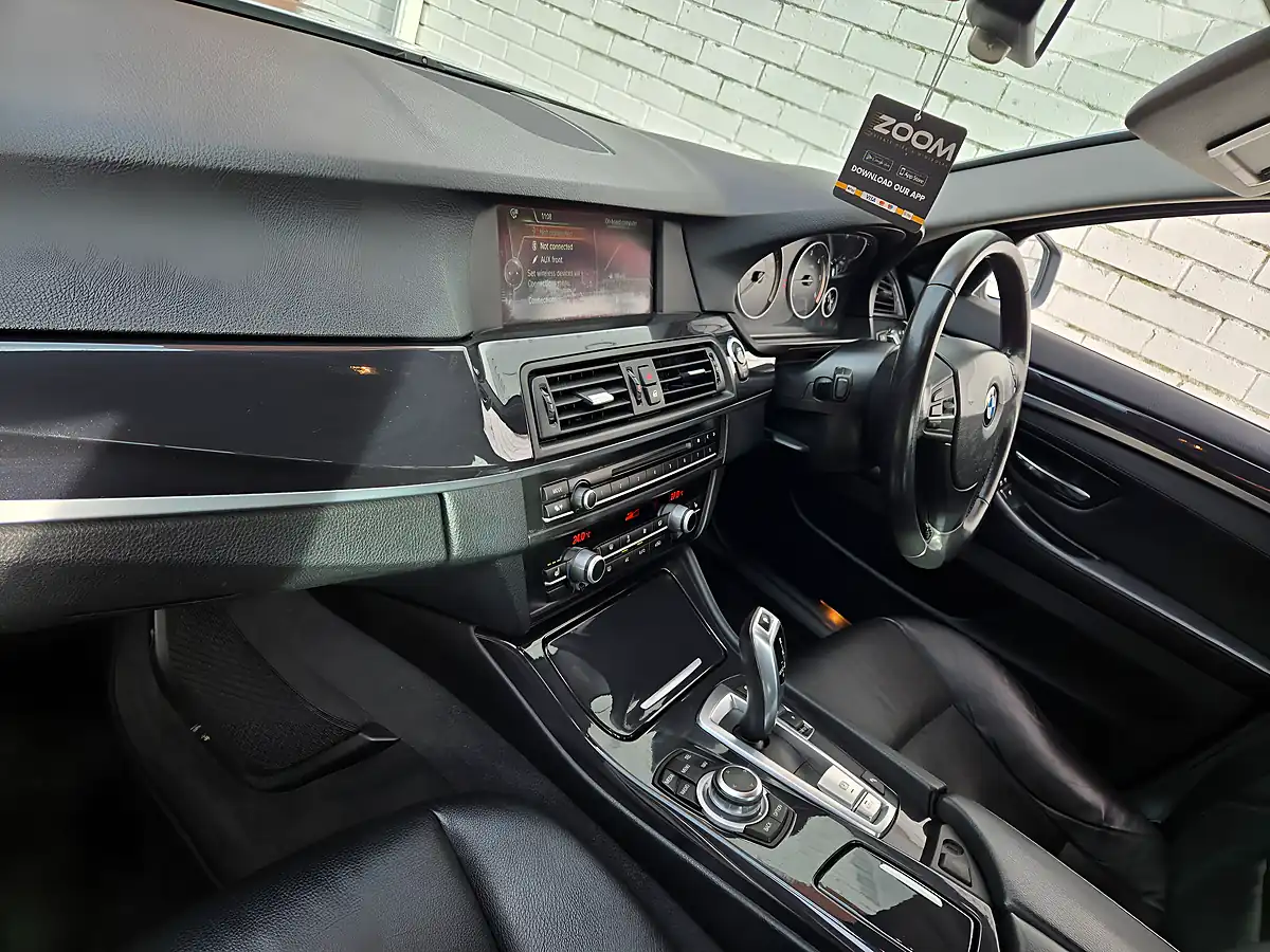 Used 2012 BMW 5 Series Se Silver - Interior and Exterior details 11