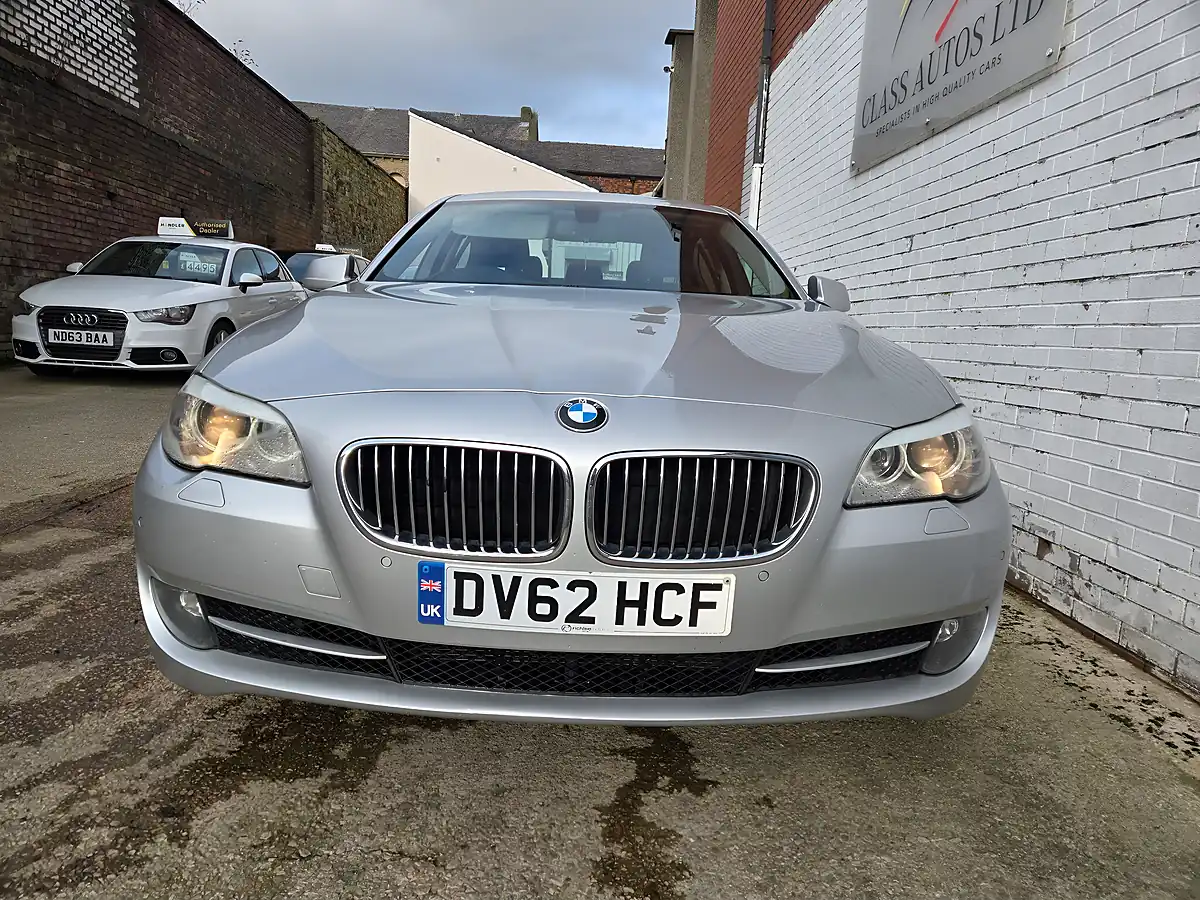 Used 2012 BMW 5 Series Se Silver - Interior and Exterior details 2