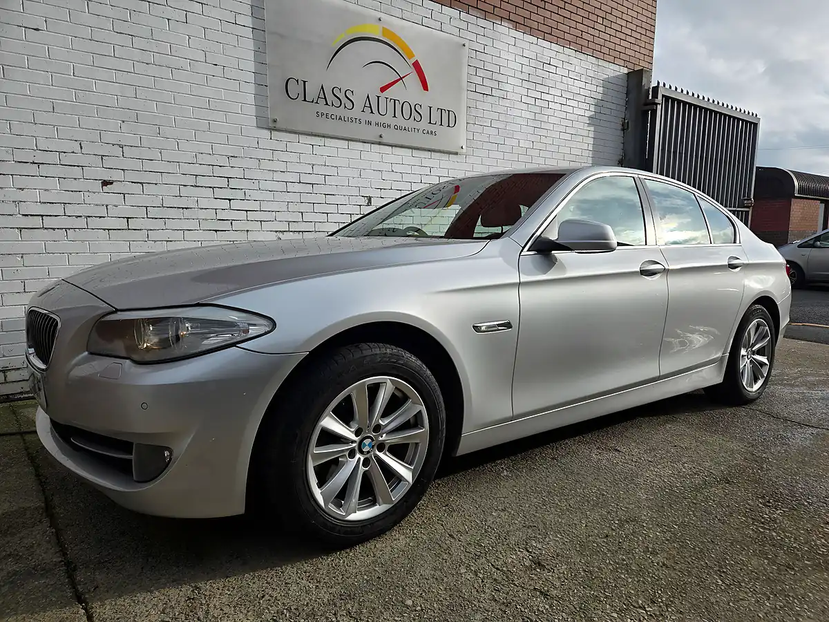 Used 2012 BMW 5 Series Se Silver - Interior and Exterior details 3