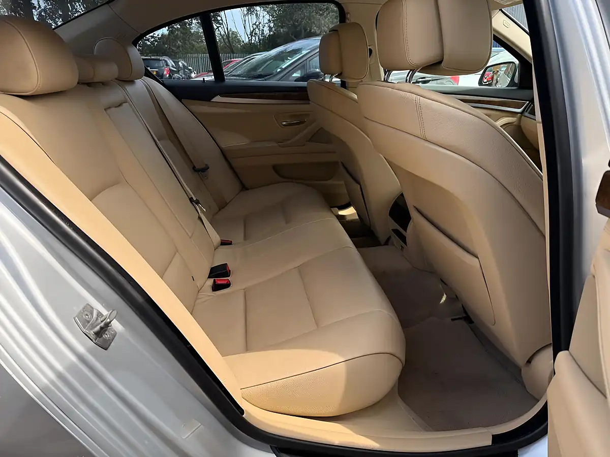 Used 2012 BMW 5 Series Se Silver - Interior and Exterior details 13