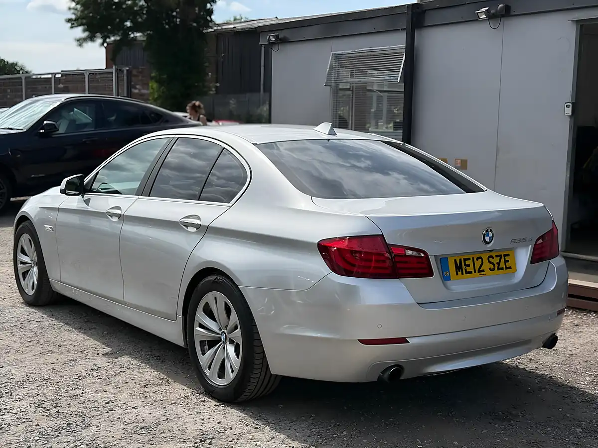Used 2012 BMW 5 Series Se Silver - Interior and Exterior details 5