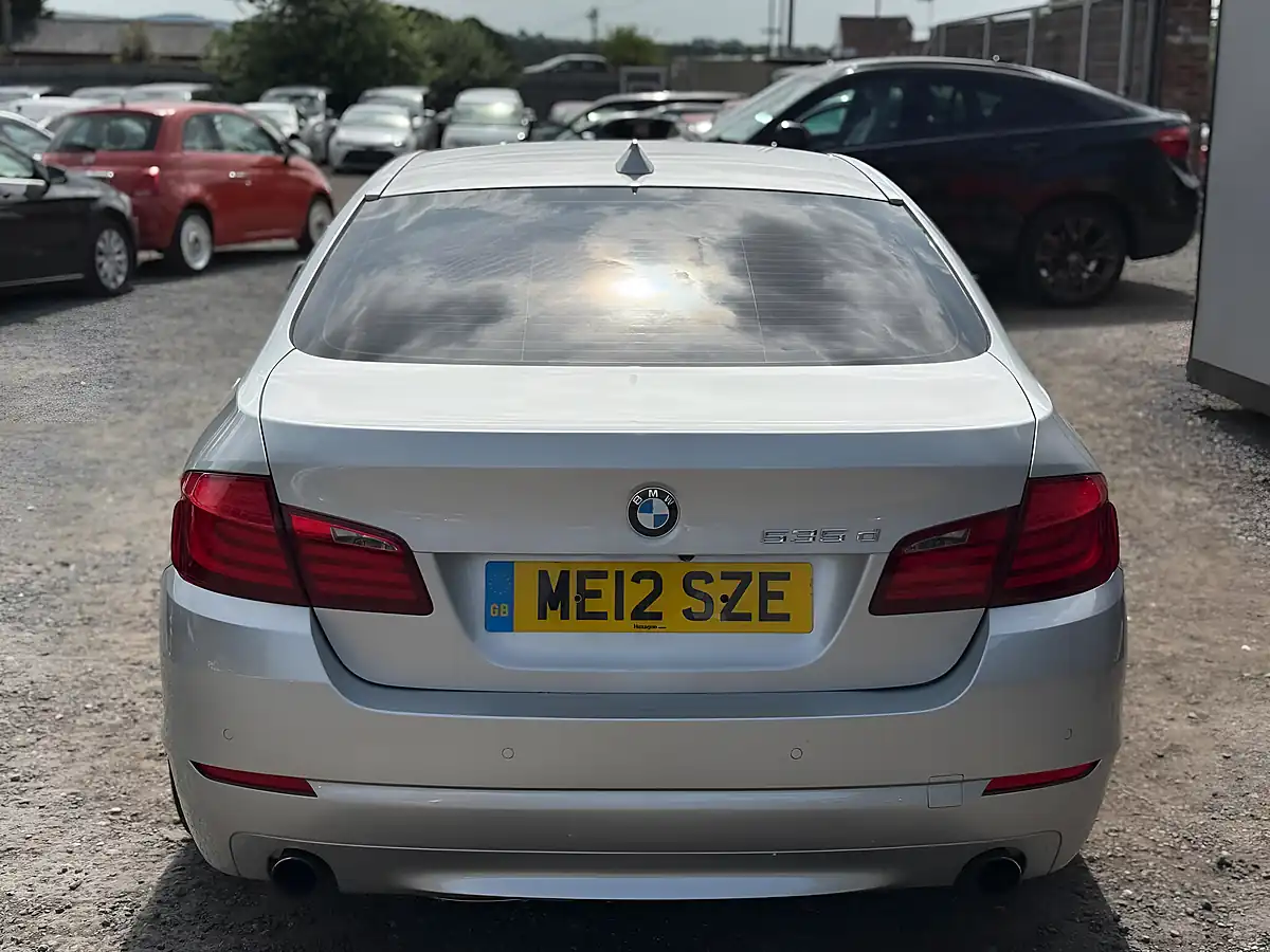 Used 2012 BMW 5 Series Se Silver - Interior and Exterior details 6