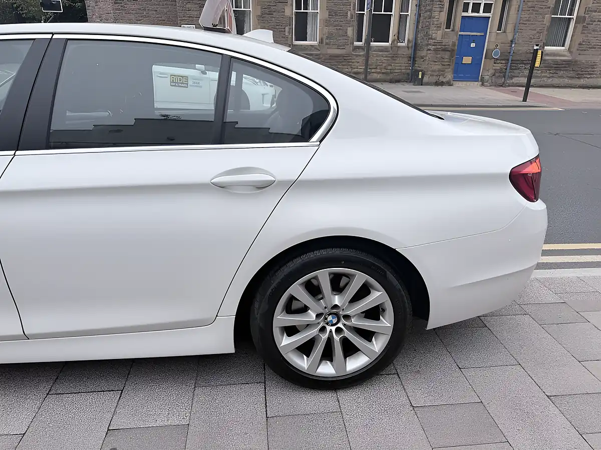 Used 2012 BMW 5 Series Se White - Interior and Exterior details 10