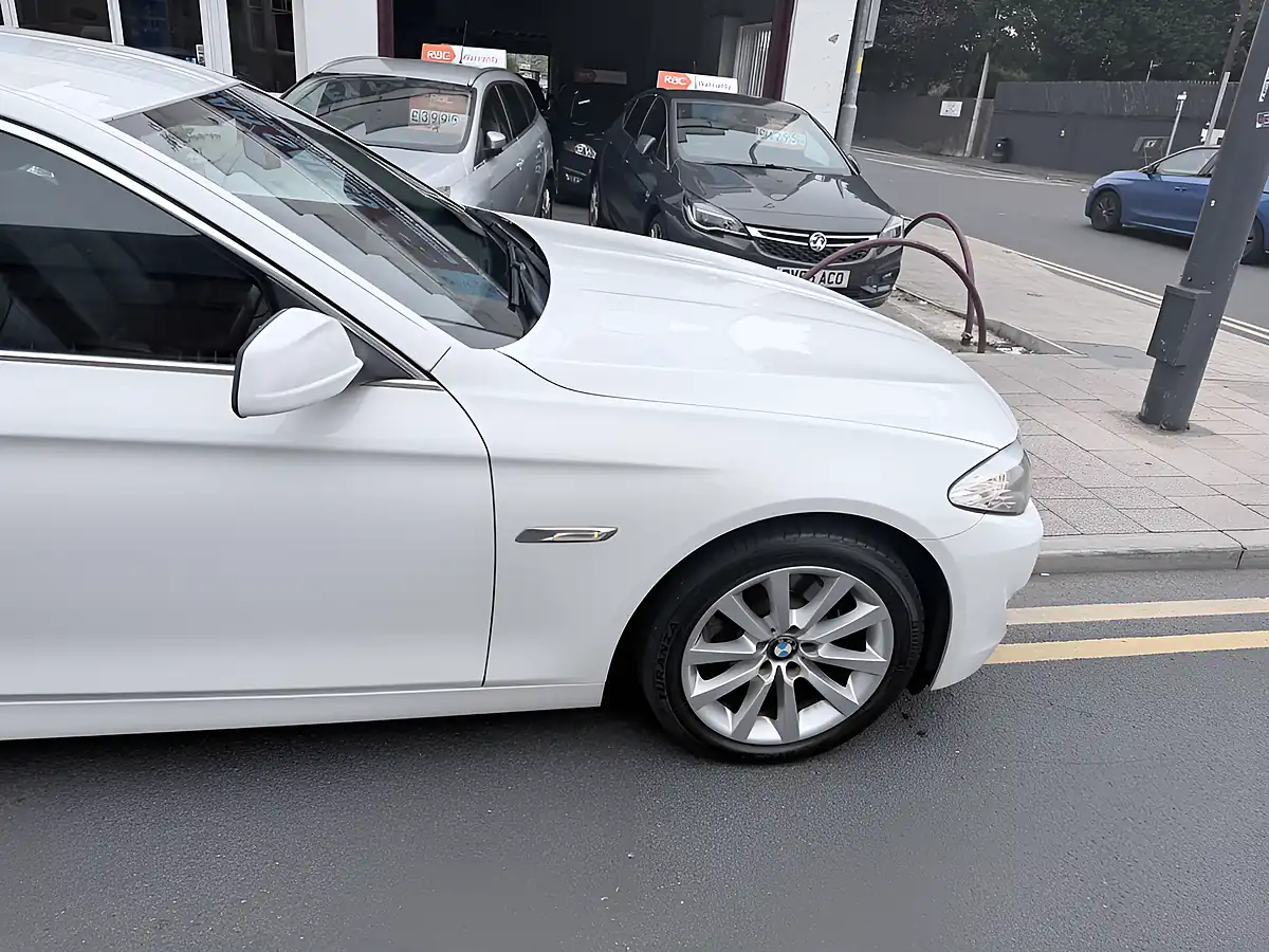 Used 2012 BMW 5 Series Se White - Interior and Exterior details 11