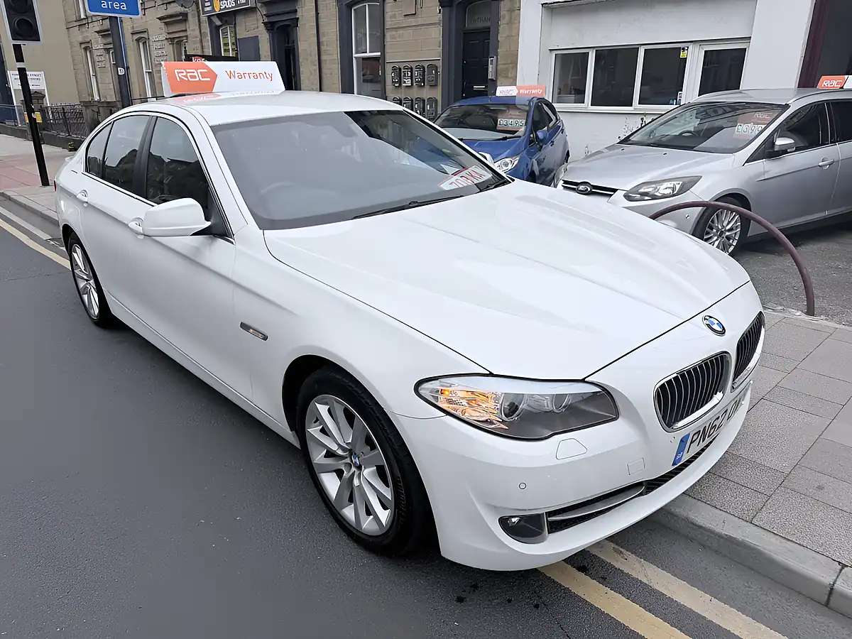 Used 2012 BMW 5 Series Se White - Interior and Exterior details 7