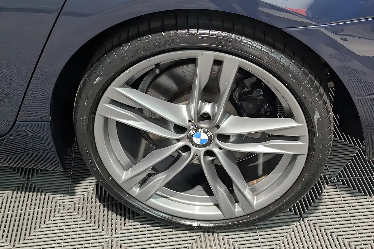 Used 2012 BMW 6 Series Gran Coupe M Sport Deep Sea Blue - Interior and Exterior details 11
