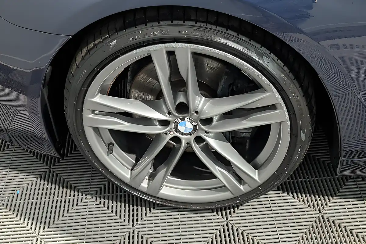 Used 2012 BMW 6 Series Gran Coupe M Sport Deep Sea Blue - Interior and Exterior details 12