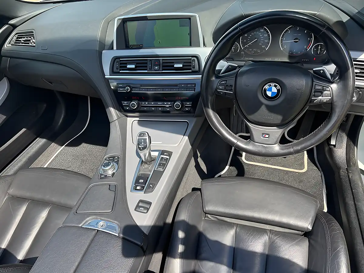 Used 2012 BMW 6 Series M Sport Alpine White - Interior and Exterior details 12