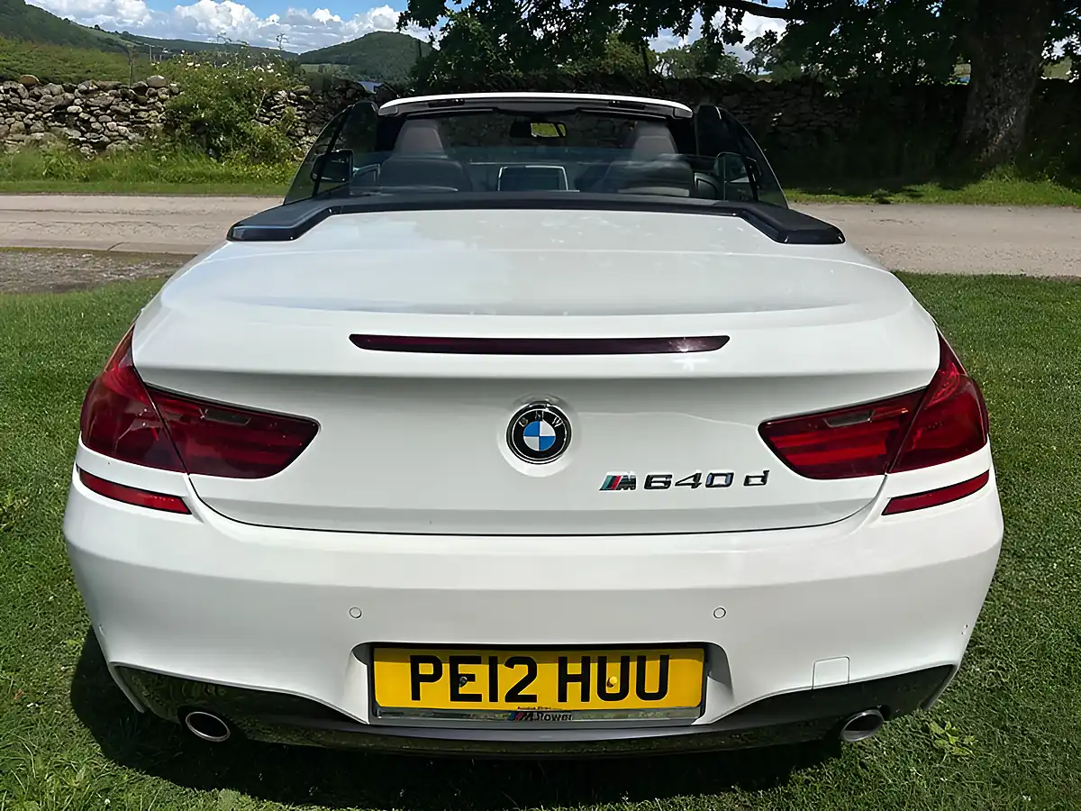 Used 2012 BMW 6 Series M Sport Alpine White - Interior and Exterior details 7