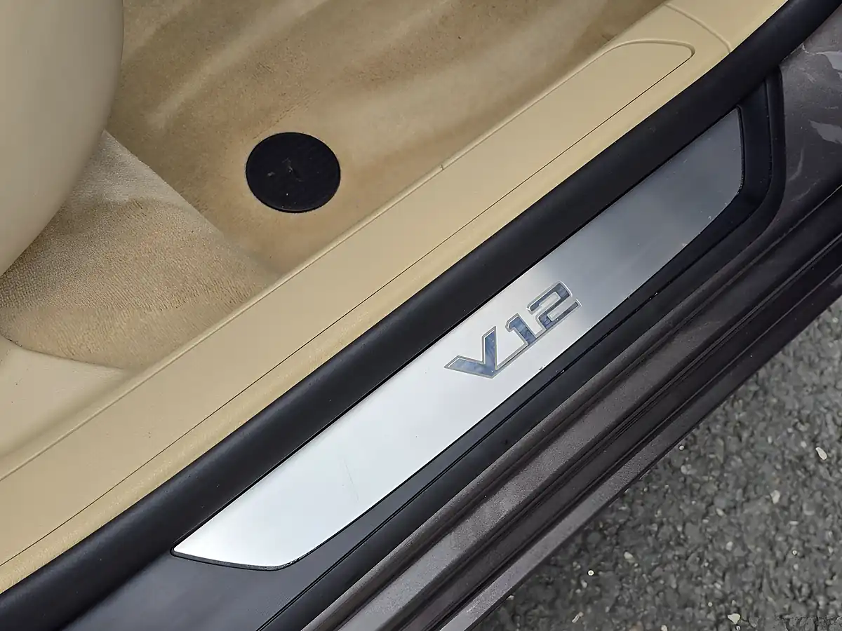Used 2012 BMW 7 Series Se Havanna Metallic - Interior and Exterior details 5