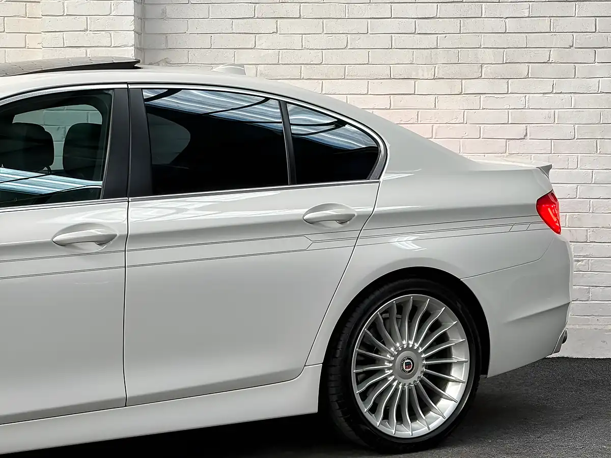 Used 2012 BMW Alpina D5 Switchtronic Euro 6 White - Interior and Exterior details 20
