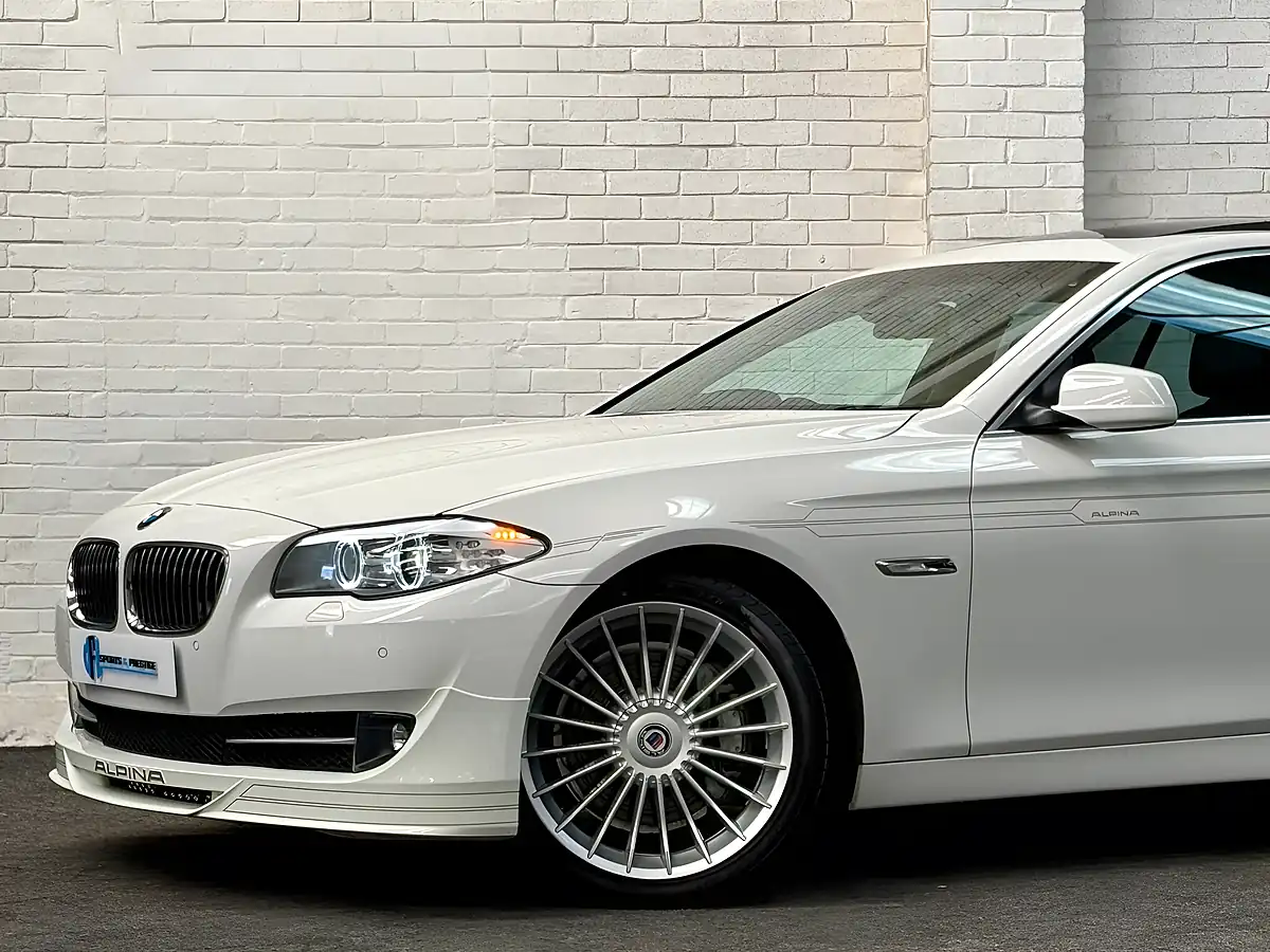 Used 2012 BMW Alpina D5 Switchtronic Euro 6 White - Interior and Exterior details 8