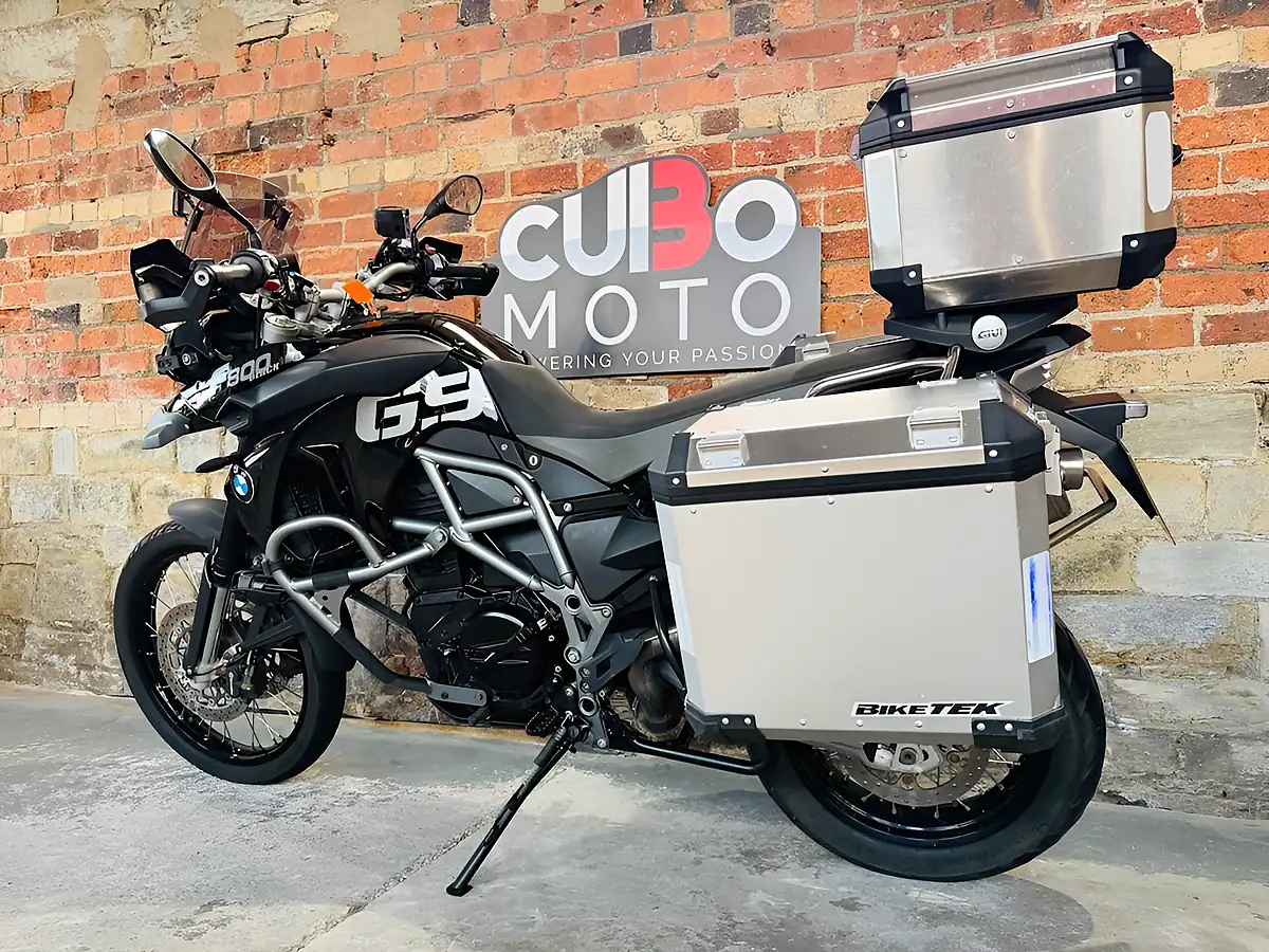 Used 2012 BMW F 800 Gs Black - Interior and Exterior details 13