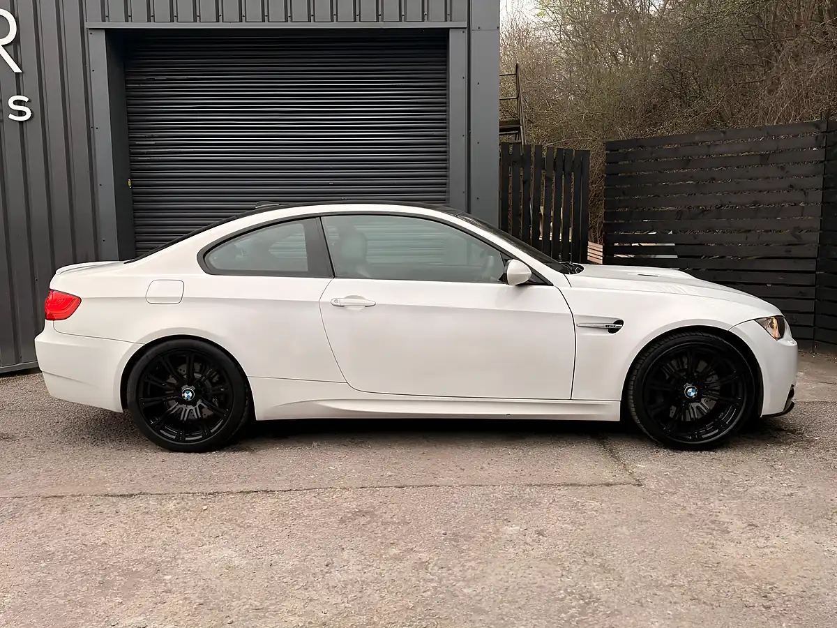 Used 2012 BMW M3 Coupe White - Interior and Exterior details 4