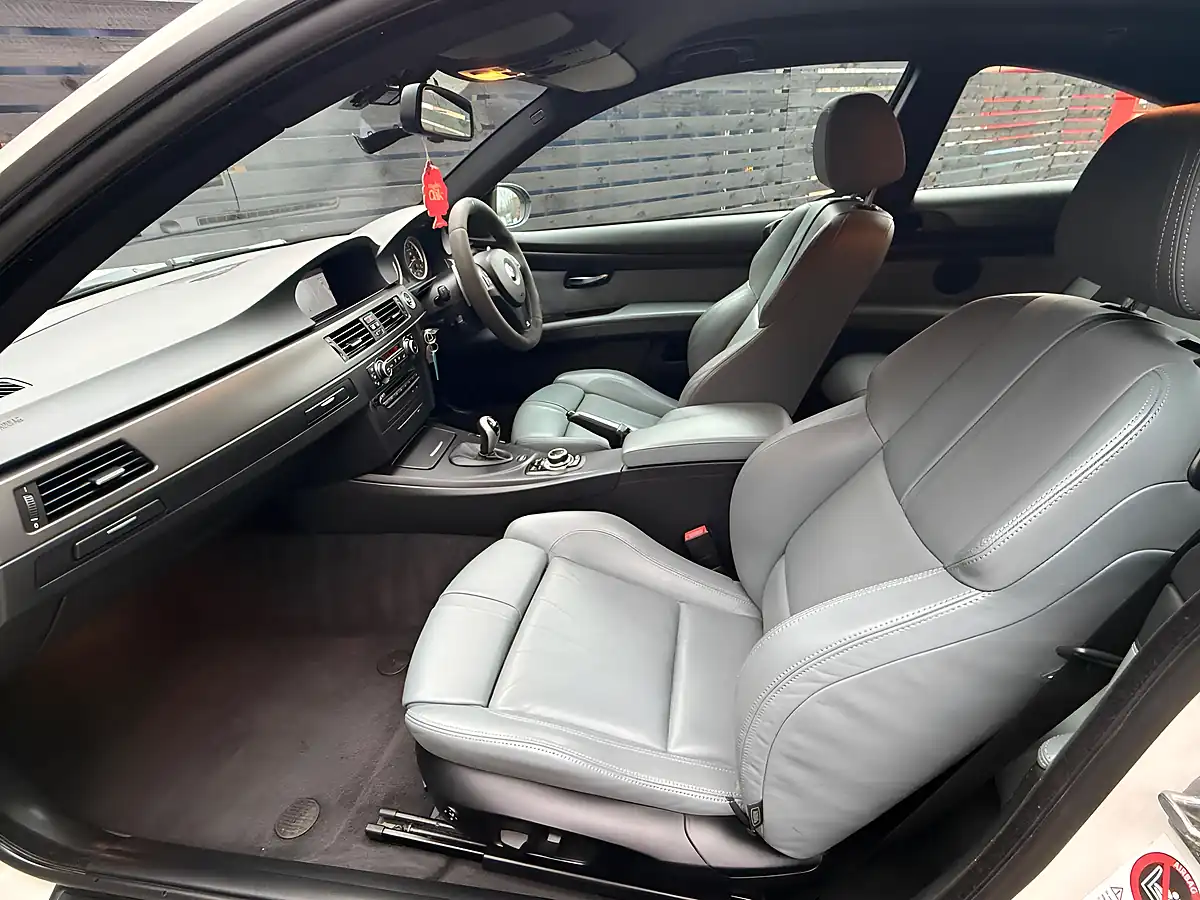 Used 2012 BMW M3 Coupe White - Interior and Exterior details 7