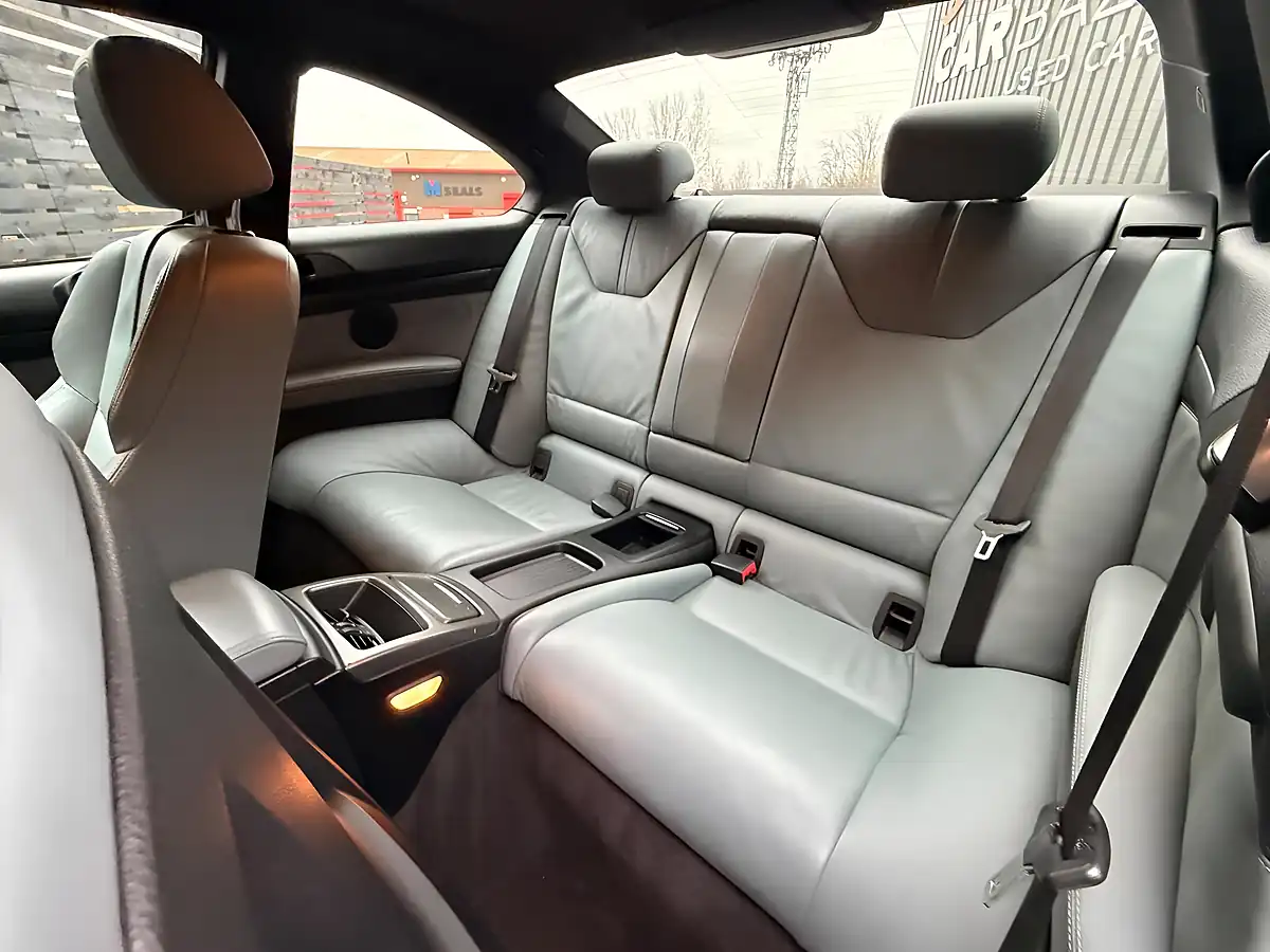 Used 2012 BMW M3 Coupe White - Interior and Exterior details 9