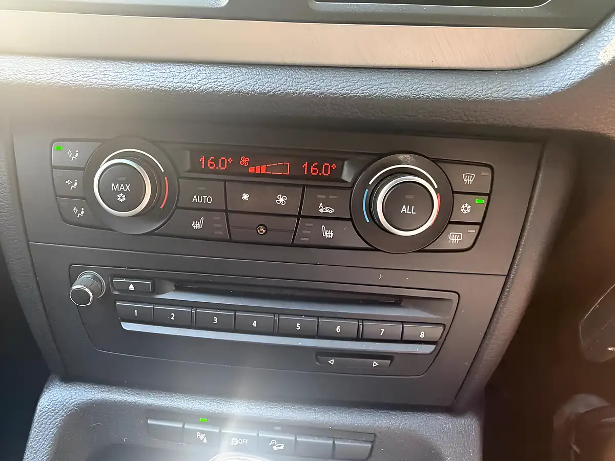 Used 2012 BMW X1 M Sport White - Interior and Exterior details 13