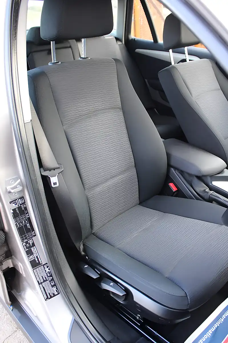Used 2012 BMW X1 Se Silver - Interior and Exterior details 17